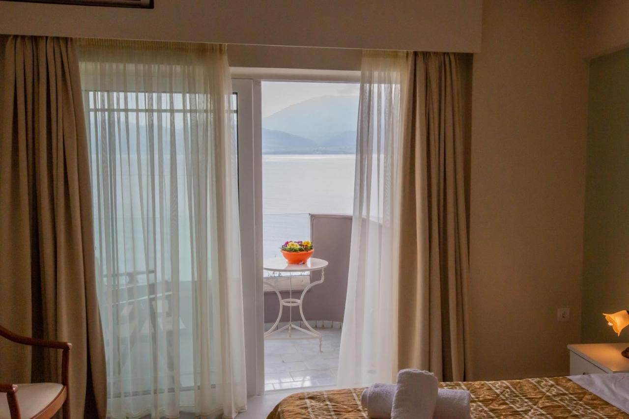 Goldenbeach Nafpaktos Luaran gambar